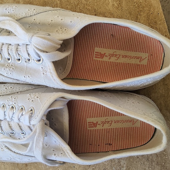 American Eagle White Lace Women's Sneakers Size 8 - Picture 4 of 10